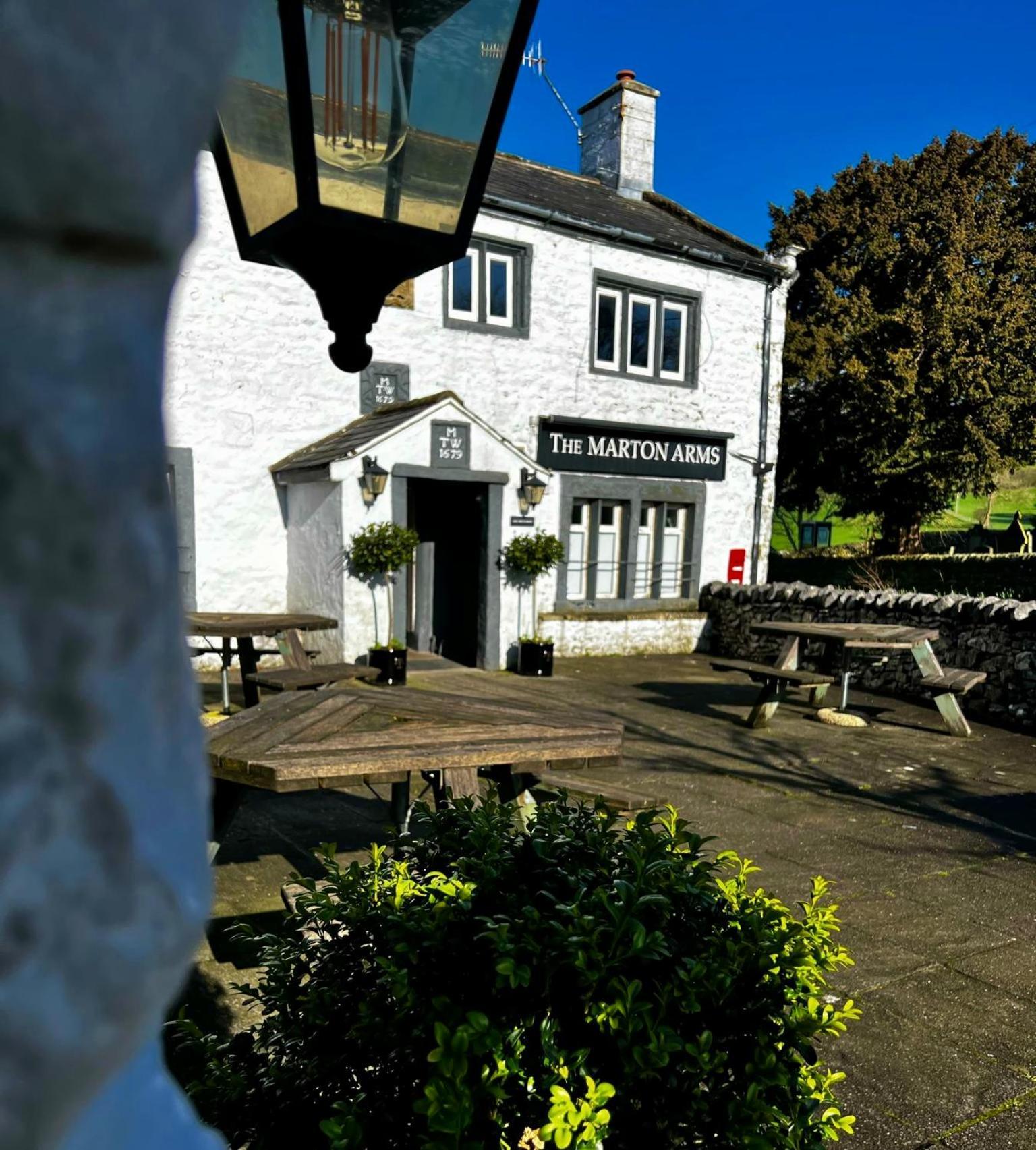 The Marton Arms 호텔 잉글턴 외부 사진